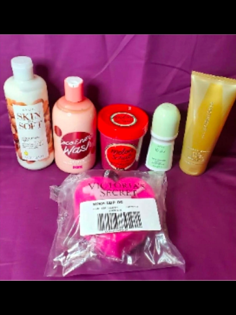 Victoria's Secret Pink Heart Bath Bomb with Assorted Bath & Body Lot